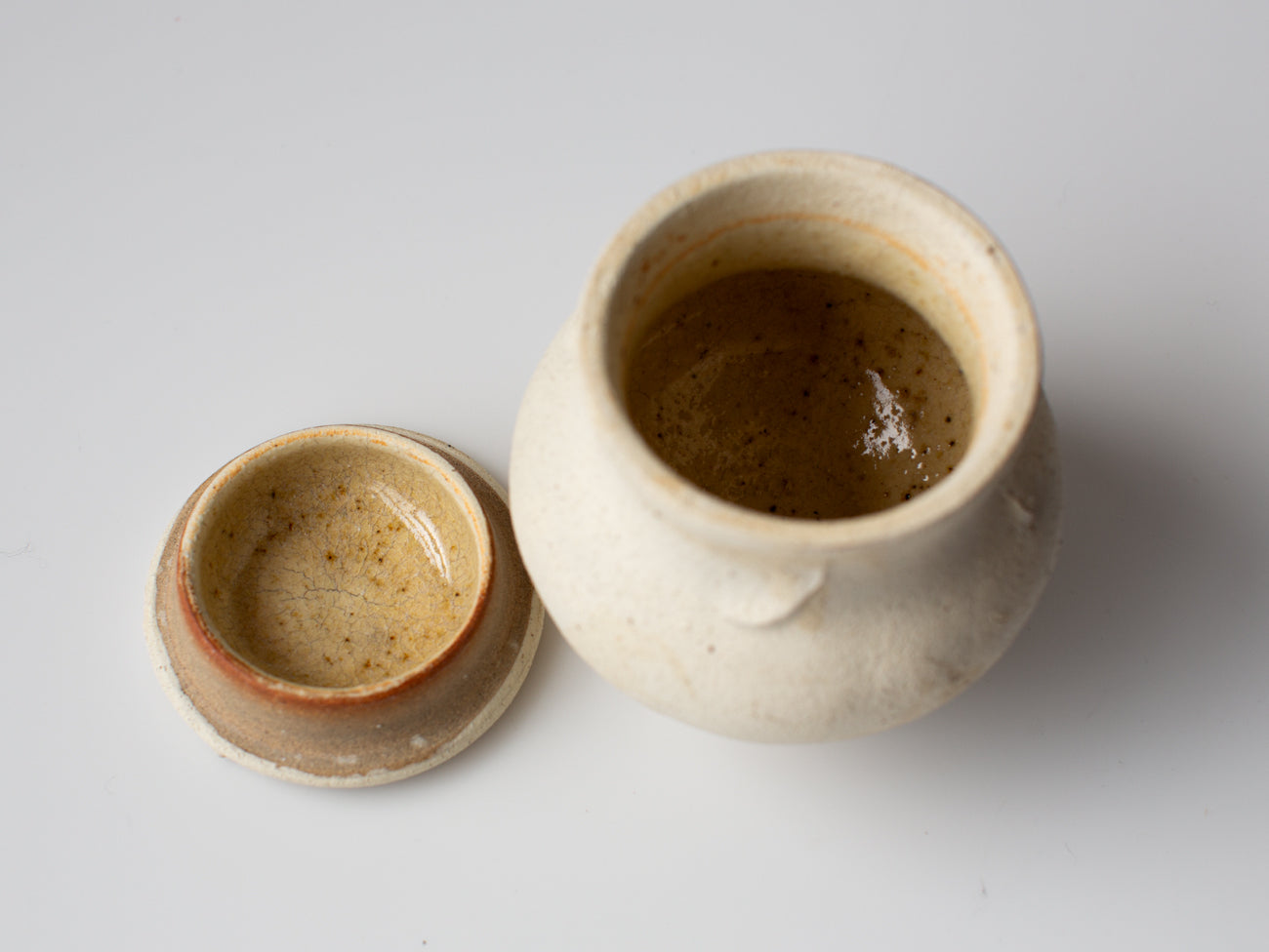Stand Tea Caddy